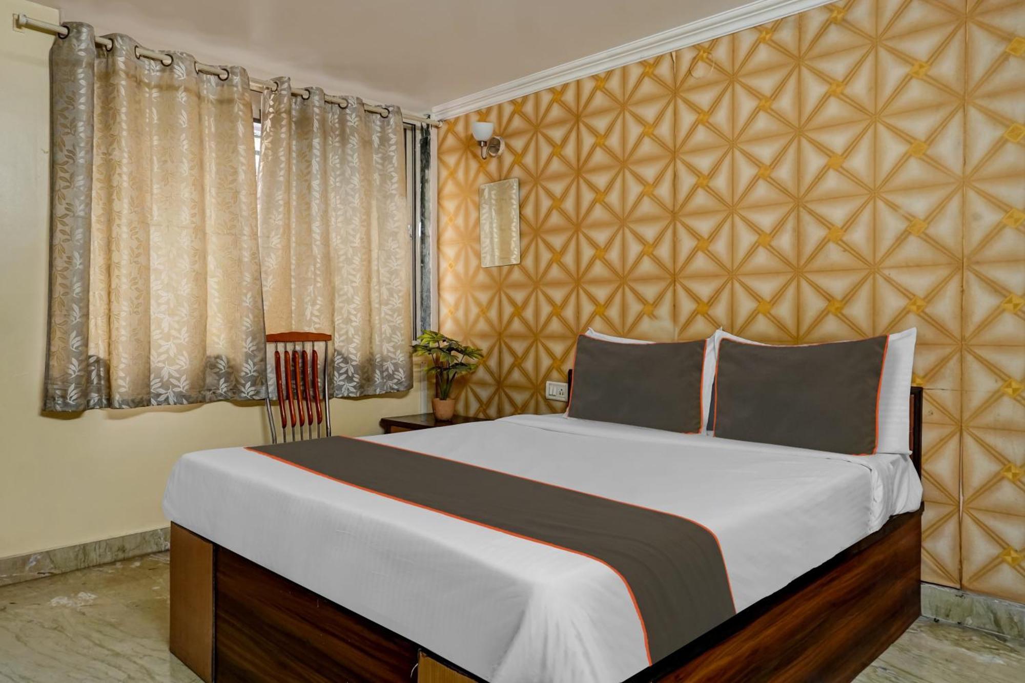 Hotel Galaxy Residency Kalyani Nagar Pune Exterior photo